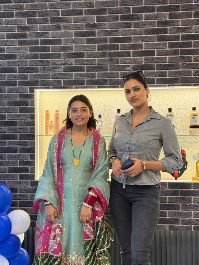 Luxurious Beauty Salon